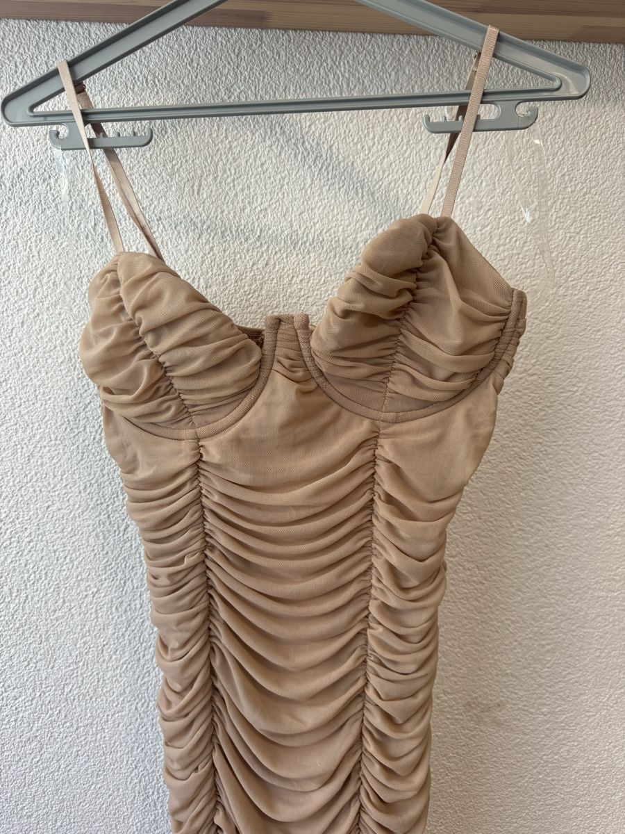 Vestiti: Damenkleid  gr. M – Nuovo (secondo la descrizione) da Oftringen venduto da Makeq 1