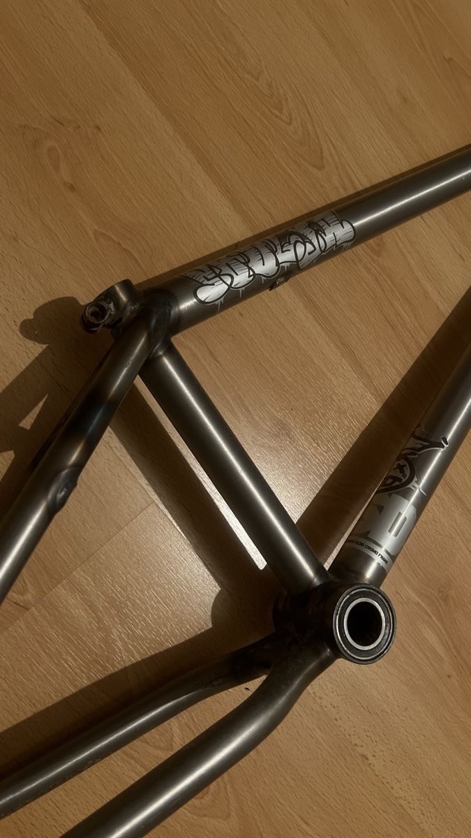 Pezzi di ricambio: BSD Soulja V2 Bmx Frame – Usato da Oberwil b. Zug venduto da jer_k6v2 1