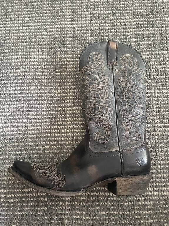 Chaussures femmes: Cowboy Boots Ariat Grösse 39 – D'occasion à Zollikon par mad_hh6q 2