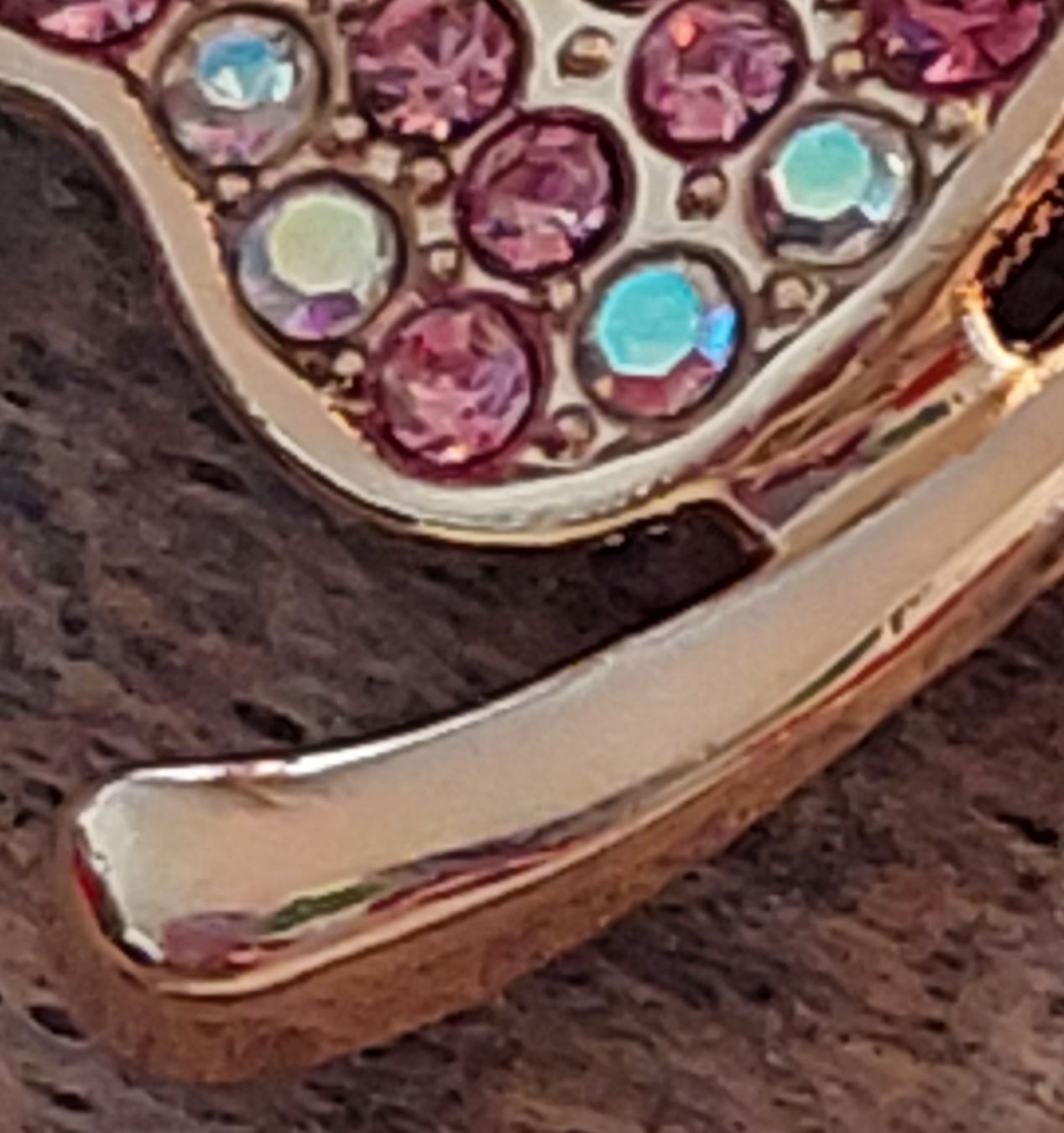 Spille & Fermagli: Brosche Kleeblatt rosa pinke Strass – Nuovo (secondo la descrizione) da Oberwil BL venduto da Hunajakakku 4