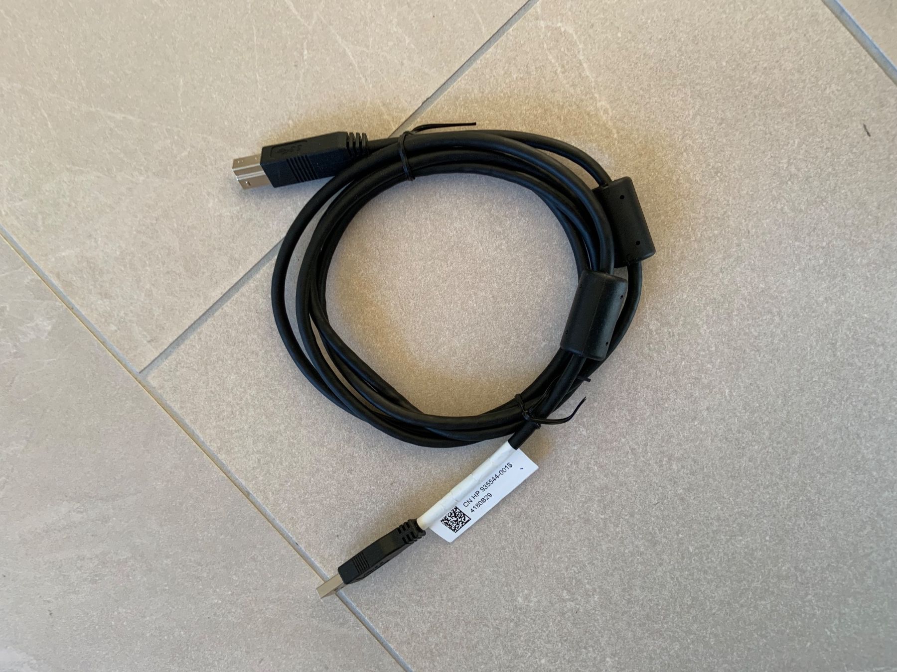 Hewlett Packard Kabel: HP 935544-001 USB Datenkabel – Neu (gemäss Beschreibung) aus Giswil von Pingu109
