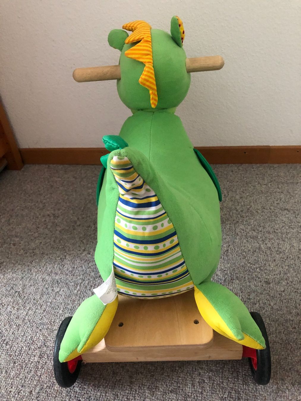 Veicoli per bambini: Rutsche Stoff Drache auf – Usato da Bassersdorf venduto da sammelfloh 3
