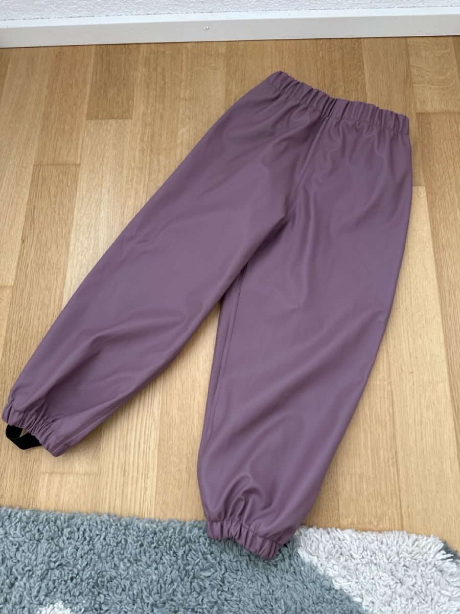Manor Lotti & Set di vestiti: Regenset Manor 98/104 – Usato da Emmen venduto da meh_xd8c 2