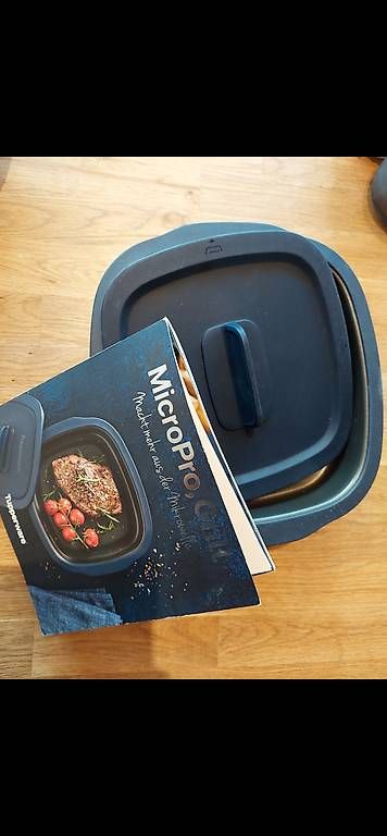 Backformen: Micro pro Tupperware – Gebraucht aus Schwarzenegg von NicoleFriedli