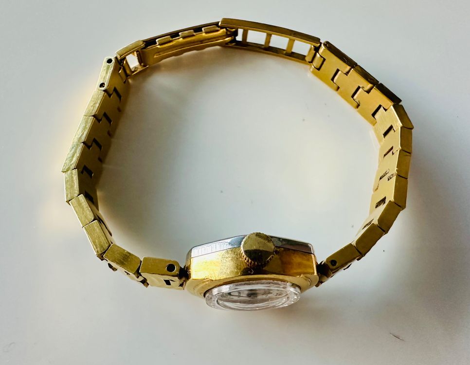 Montre Femme Vintage AIRAIN 17 Rubis (seventeen Jewels) Incabloc - Bracelet Plaqué Or - À Réviser - Occasion