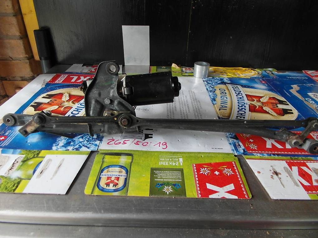 Tutti pezzi di ricambio auto: Scheibenwischerantrieb – Usato da Biberen venduto da Hup47 2