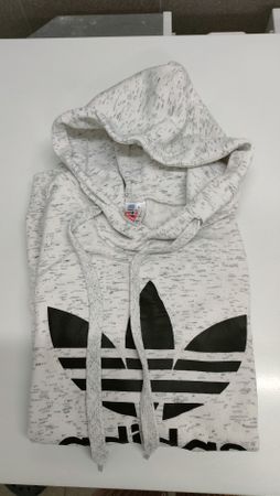 pull capuche adidas