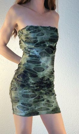 Kleid trägerlos FB Sister S - NEU