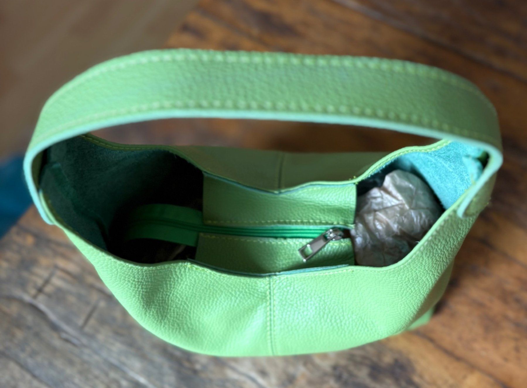 Borse da donna: BAG EN CUIR! – Nuovo e nell'imballaggio originale da Locarno venduto da NicoNion 2
