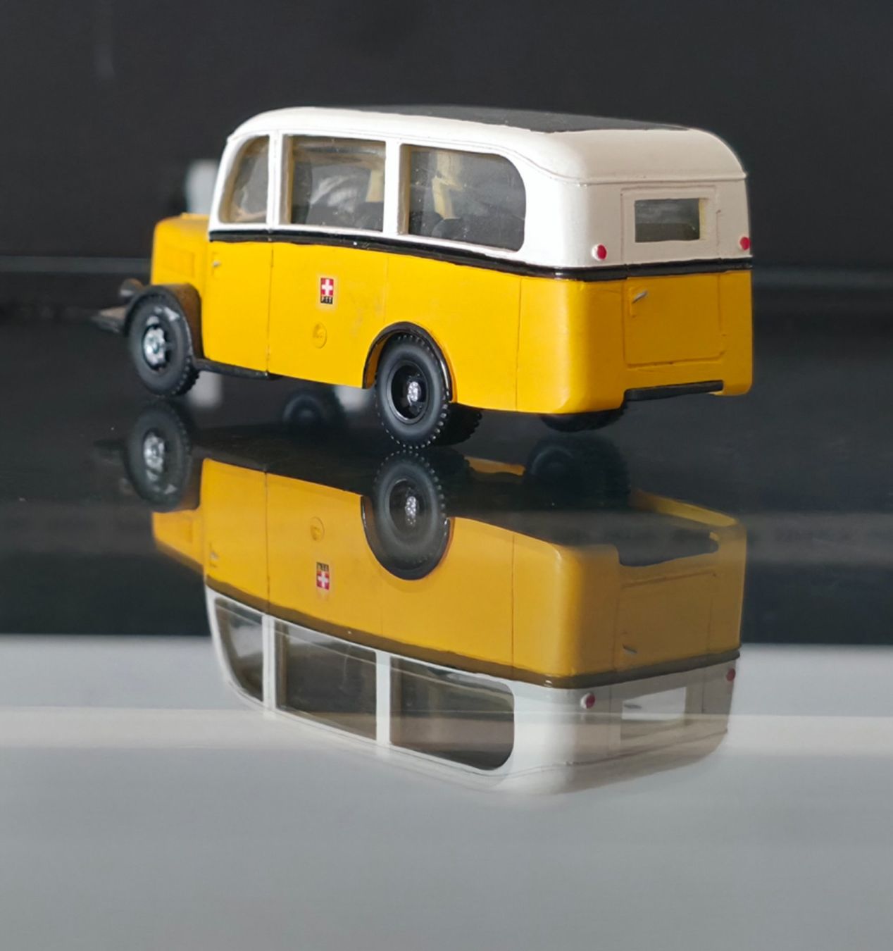 Rietze Voitures modèles: HB Model PTT PostAuto Bus Saurer LCBD2 1:87 – D'occasion à Therwil par Wat_975y 1