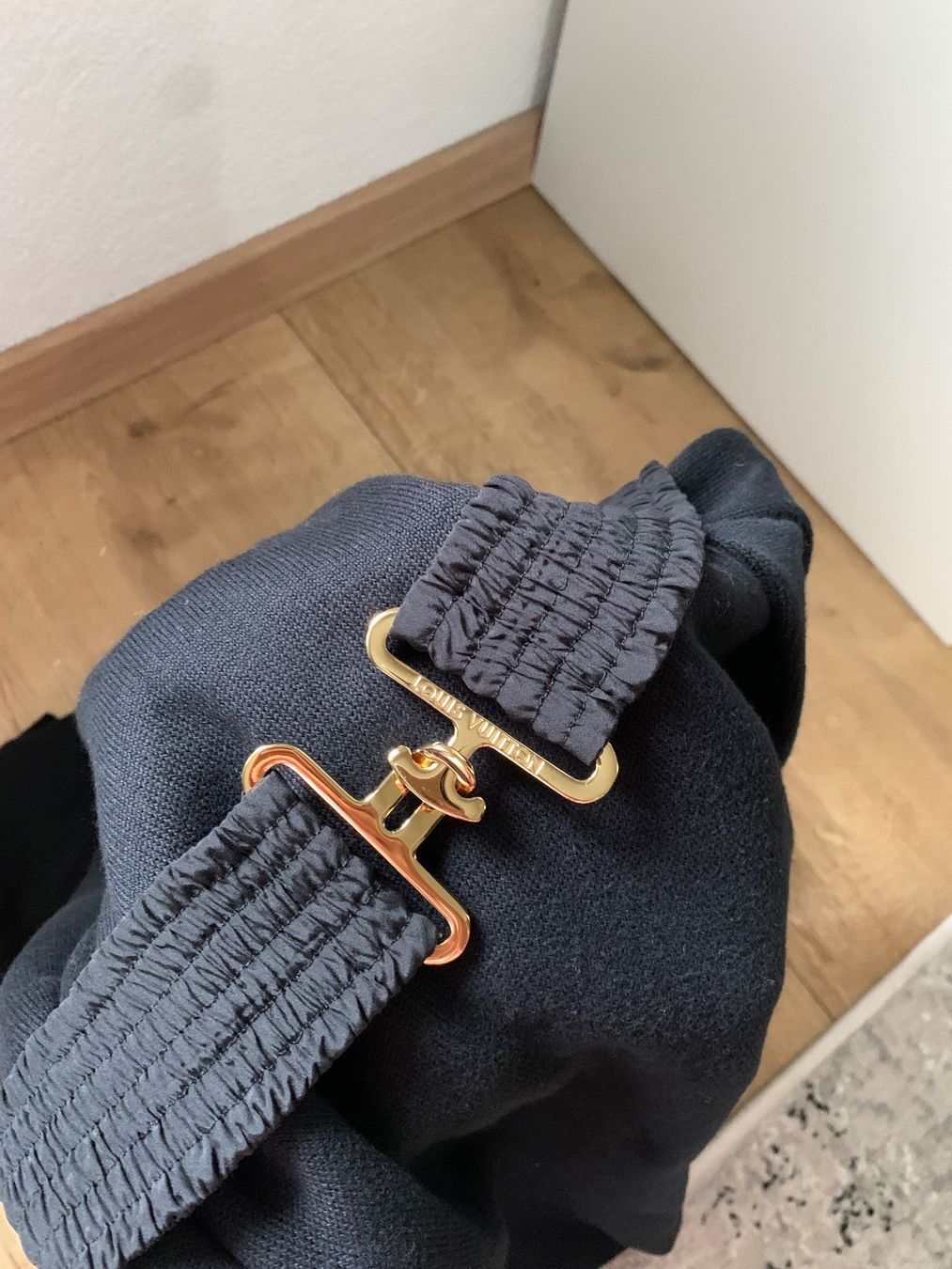 Louis Vuitton Vestiti: Kleid Louis Vuitton – Nuovo (secondo la descrizione) da Zell LU venduto da AliAli24 7