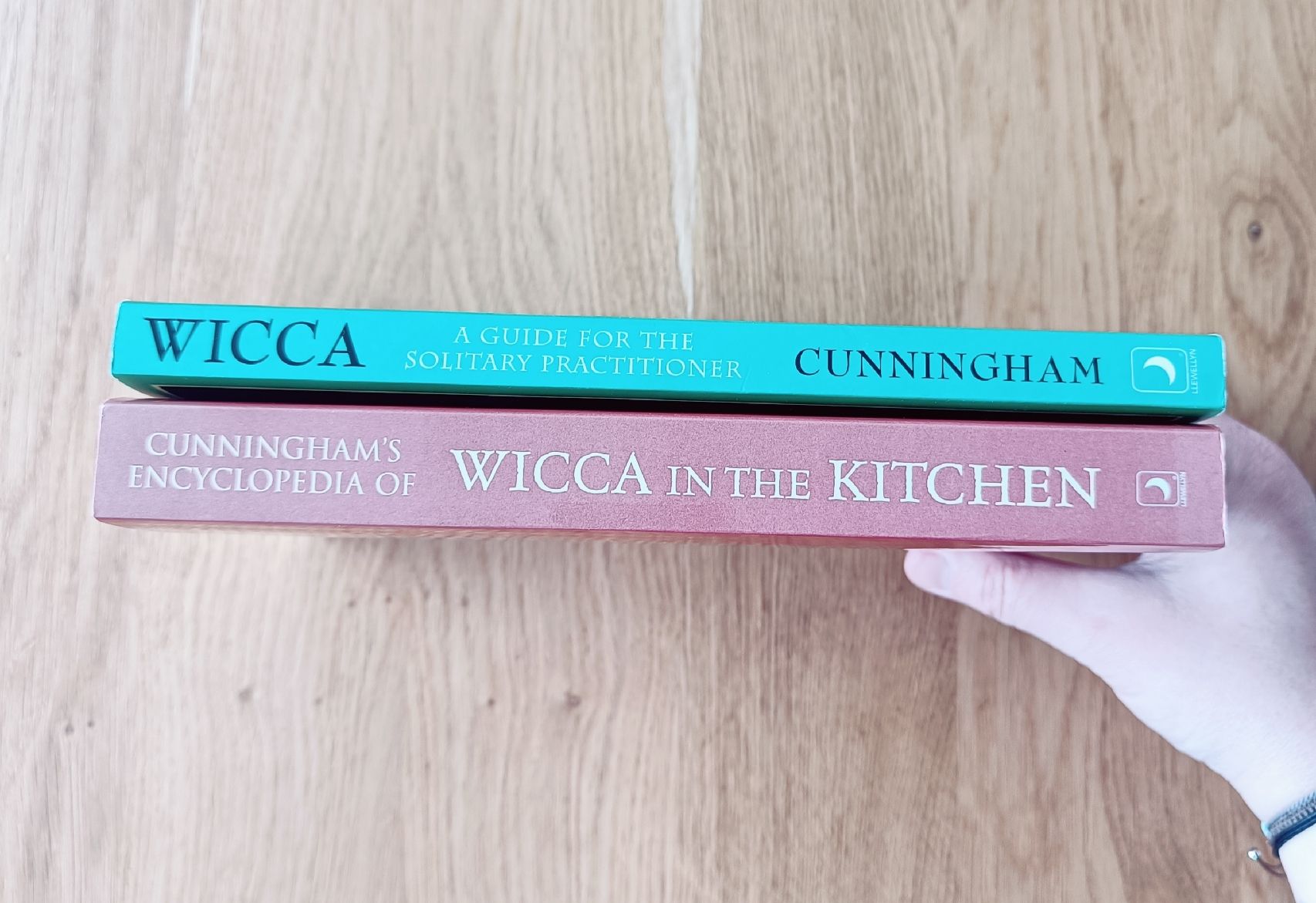 Libri: Scott Cunningham - Wicca Bücher auf Englisch, NEUWERTIG – Usato da Emmen venduto da kat_q67m 7
