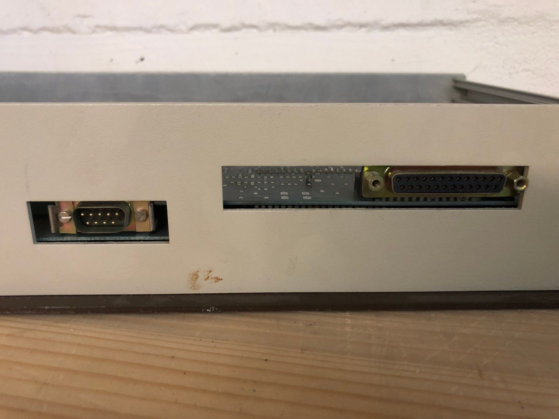 Messen: Unbekanntes Modem, Hasler AG Datentransfergerät, wohl RS232 – Defekt aus Hinterkappelen von atomschnee 3