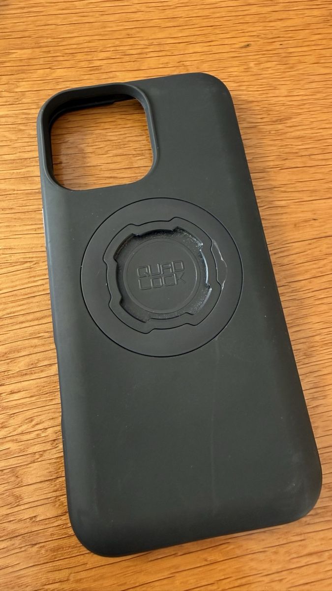 Quad Lock Covers & Schutzfolien: QUADLOCK Handyhülle iPhone 16 Pro Max – Neu (gemäss Beschreibung) aus Grub SG von Crispin1990 2