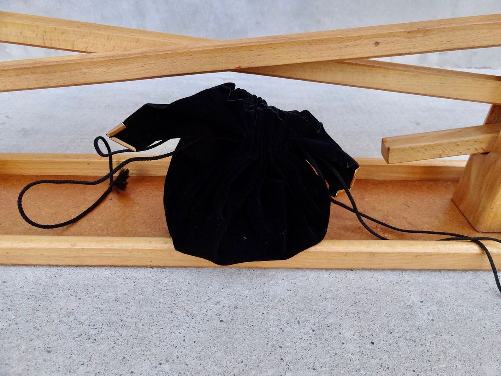 95 Rote Glasmurmeln Mit Katzenaugen-Effekt 16mm - Für Spiel & Deko