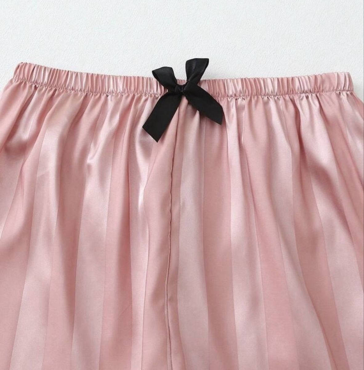 Négligés & Pyjamas: Ensemble de pyjama en satin – Neuf avec emballage d'origine à Châtel-St-Denis par Montclair_Swiss 2