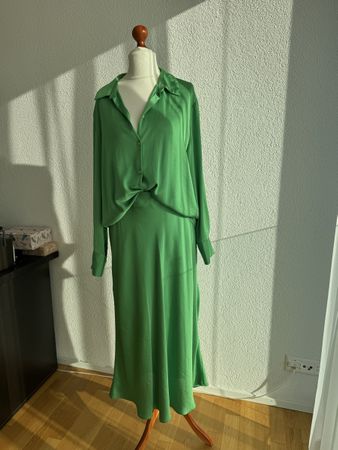 Mango Hemd + Rock Set  grün Gr XL