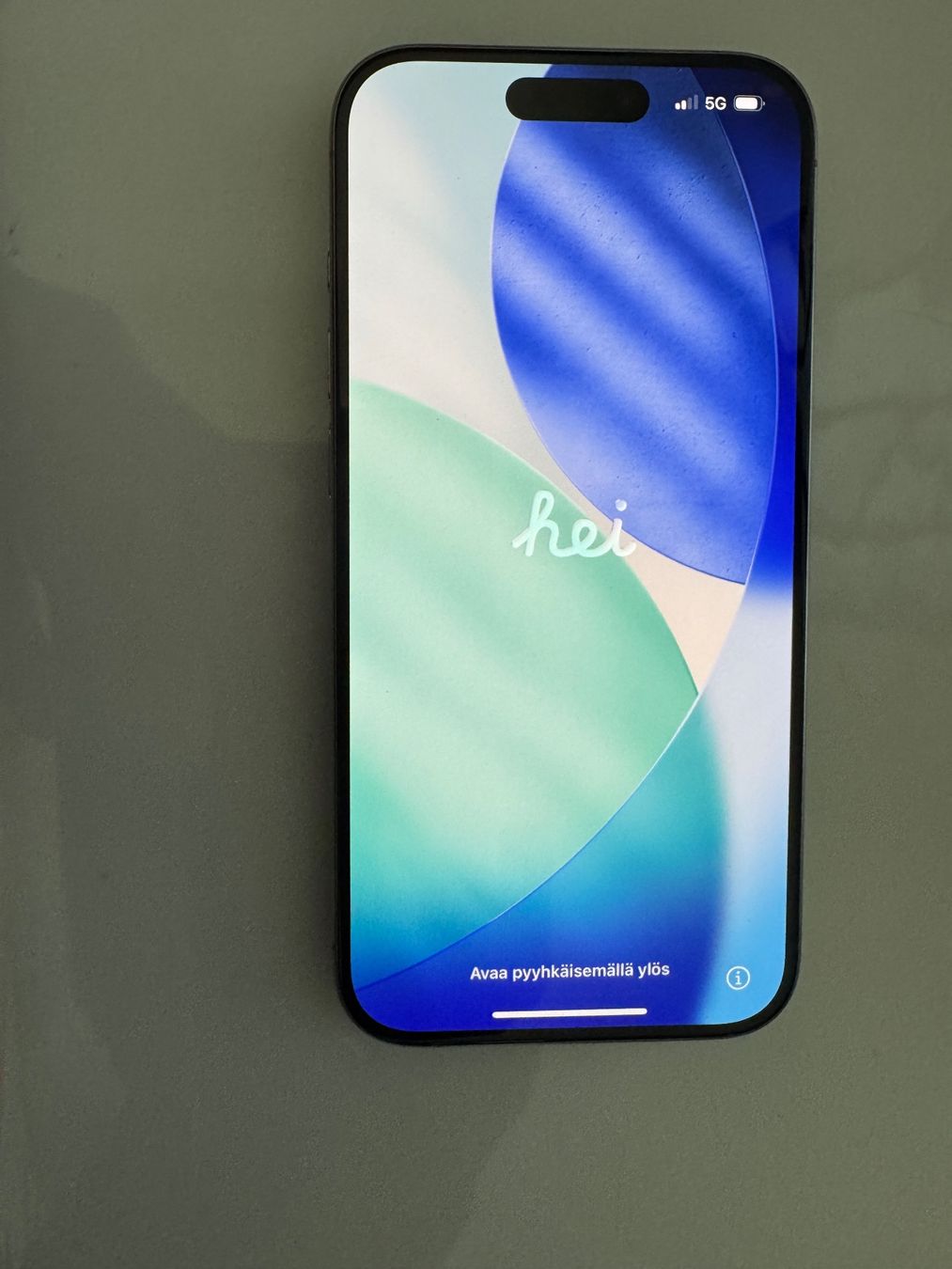 Apple Telefoni cellulari / Smartphones: iPhone 15 pro Titanium 128 GB – Usato da Gudo venduto da Camperio