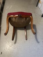 Biedermeier Stuhl und fusshoker