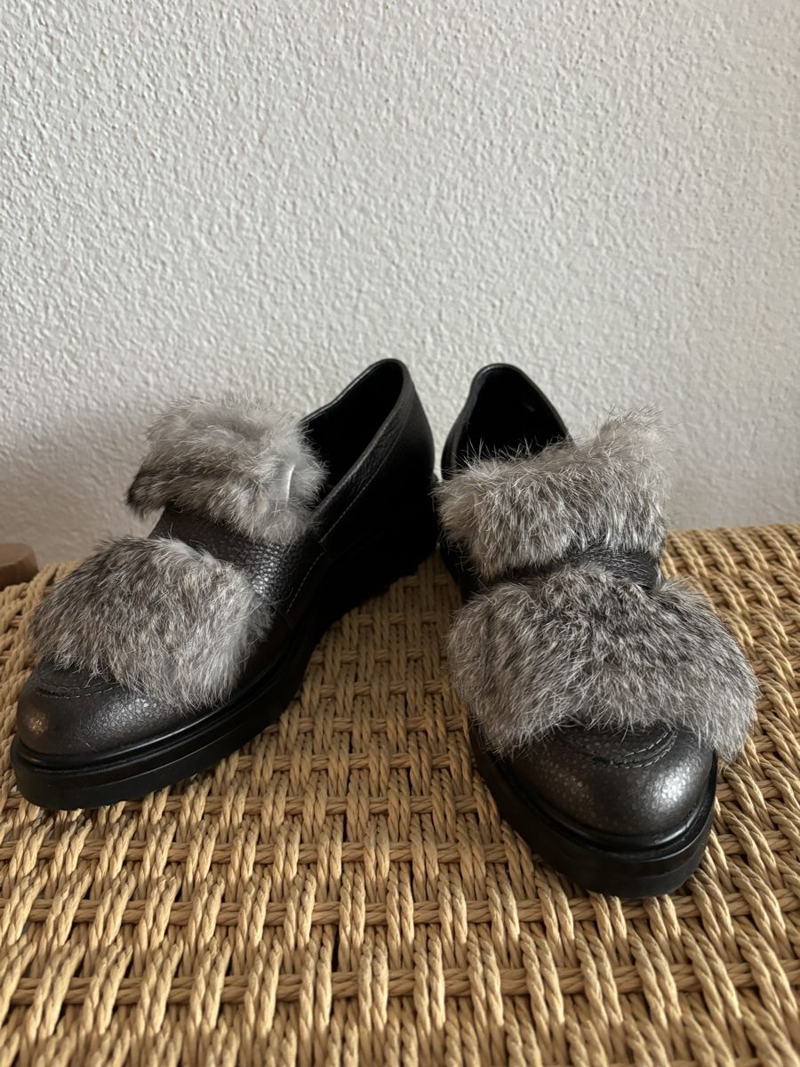 Scarpe da donna: Loafers mit Kaninchenfell – Usato da steffisburg venduto da seva69 5