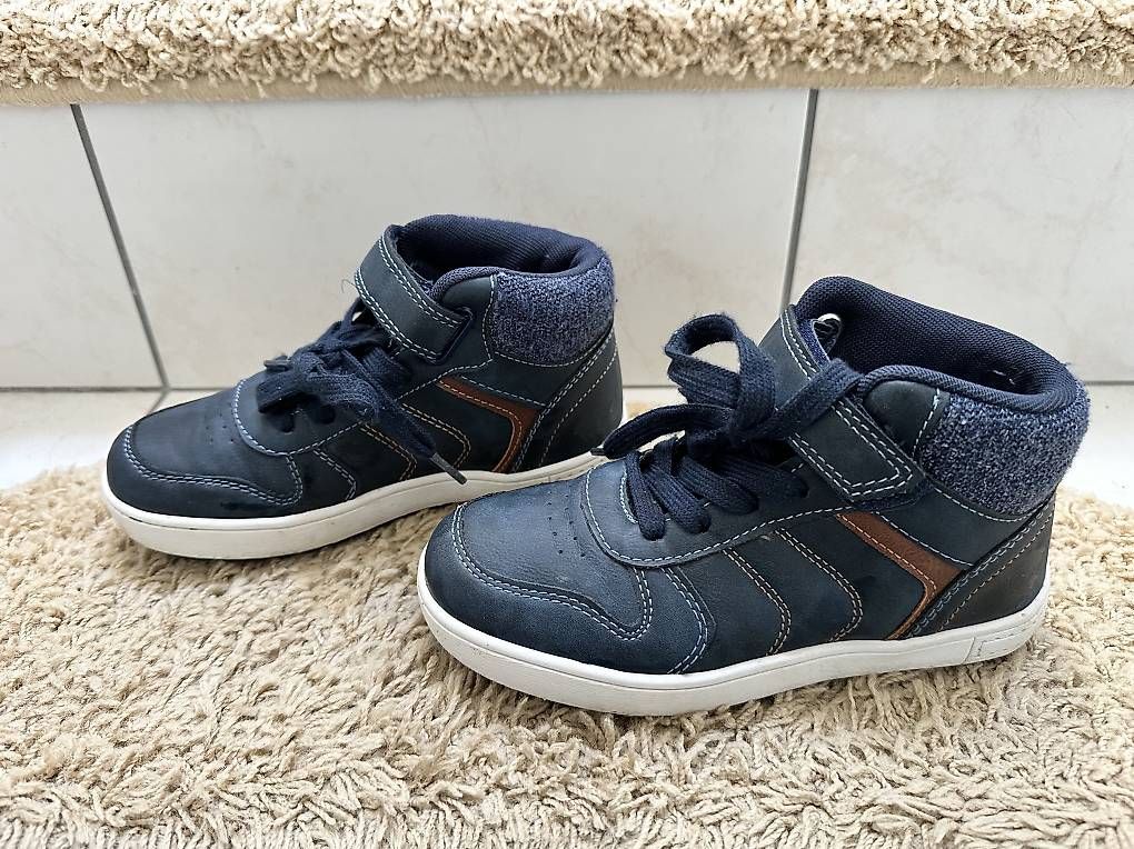 Scarpe per ragazzi: Schuhe Gr. 31 – Usato da Fehren venduto da Flugzeug1177 1