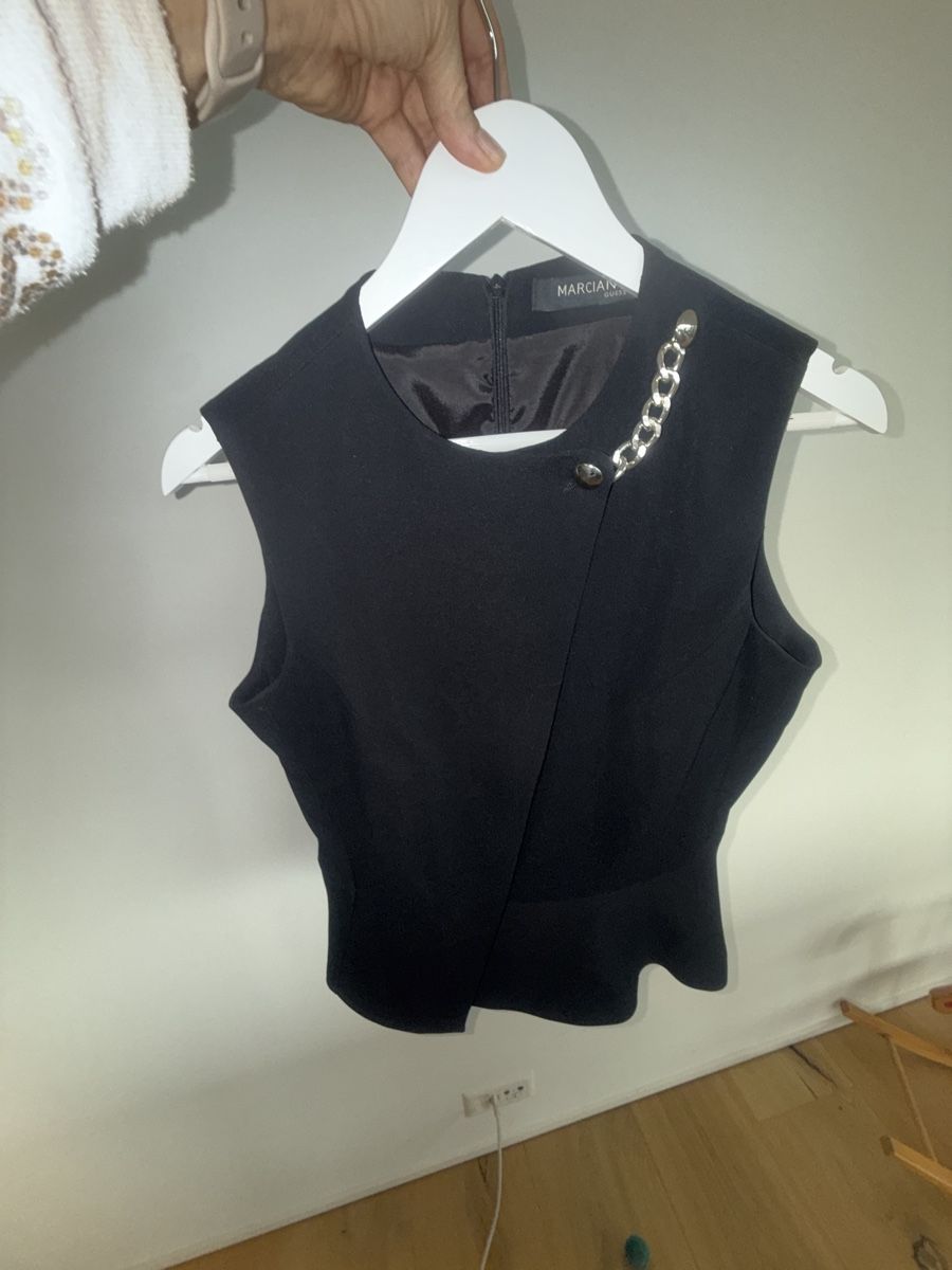 Guess Tops: Marciano Guess Oberteil Grösse S – Neu (gemäss Beschreibung) aus Adligenswil von Esthee 1