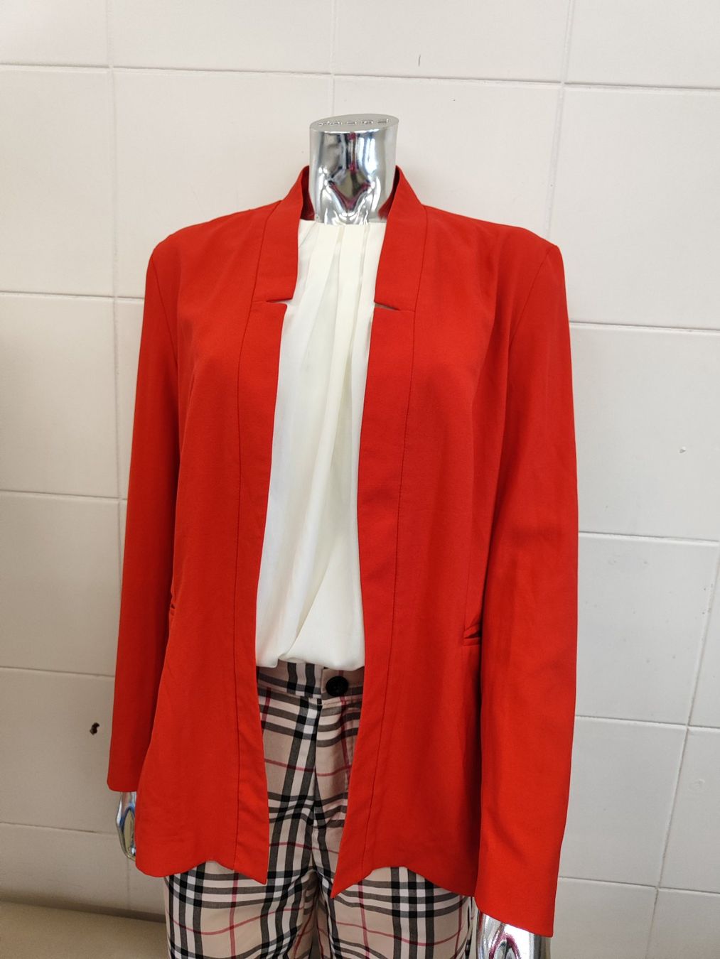 Giacche: Dünne Damen Blazer Gr L – Usato da Langnau am Albis venduto da Judithsebi 3