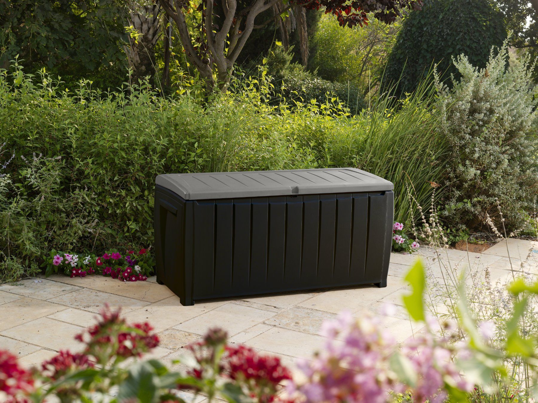 Keter Auflagenboxen: Keter Novel Storage Box schwarz/grau – Gebraucht aus Gontenschwil von colibri24. 2