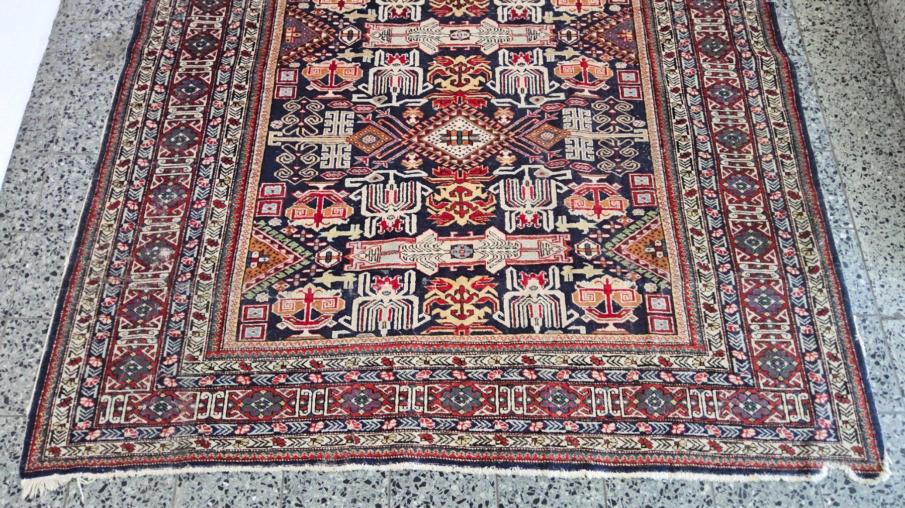 Teppiche: Antique tapis à restaurer – Gebraucht aus Malleray von Frederic24 7