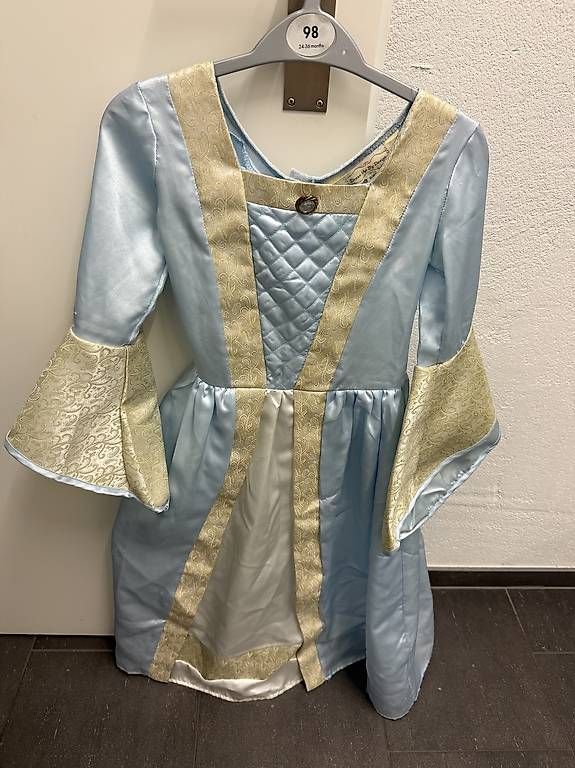 Costumi: Prinzessinen Kleider – Usato da Uitikon Waldegg venduto da don_felipe 2