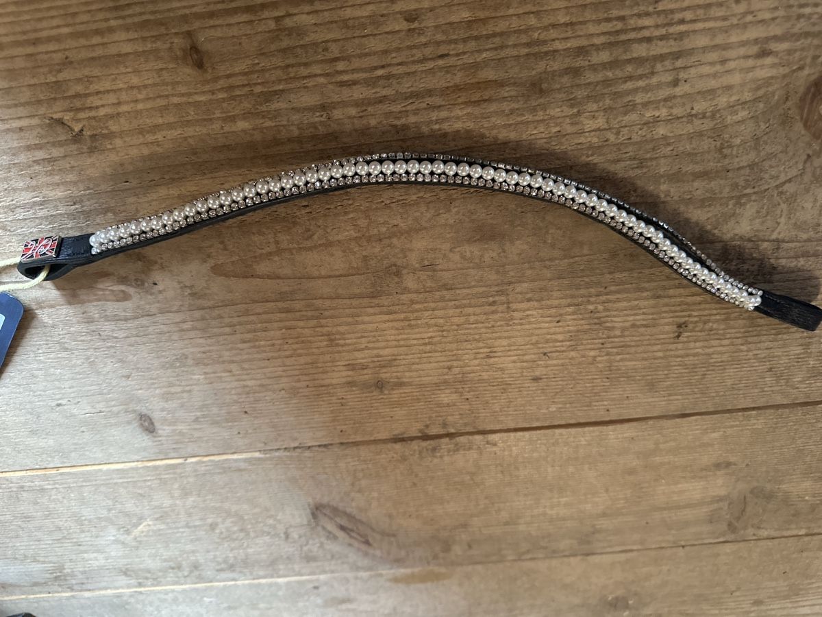 Brides, licols: Stirnband – Neuf avec emballage d'origine à Wohlen b. Bern par chrige84 1