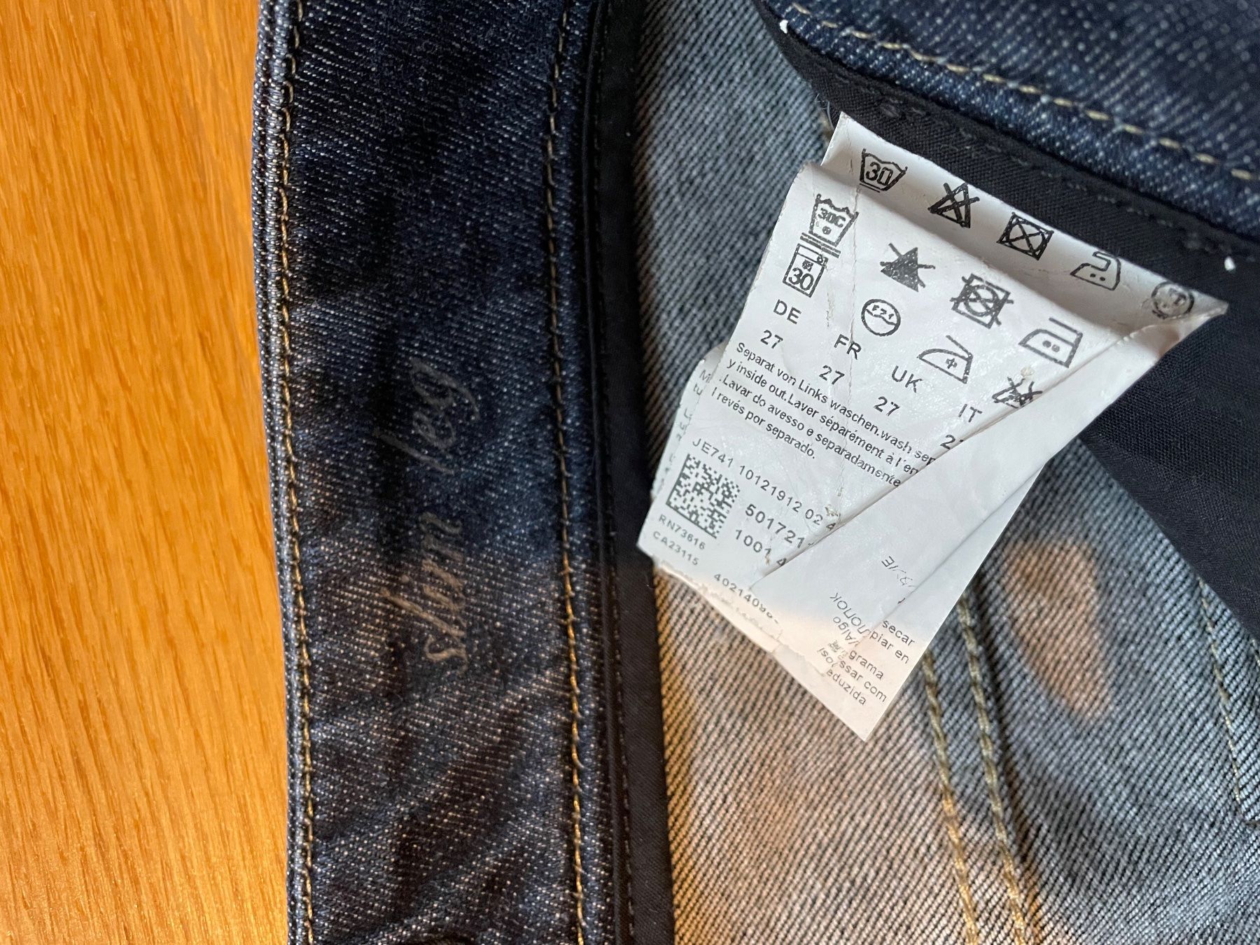 Hugo Boss Jeans: Hugo Boss Jeans 27 – Gebraucht aus Basel von CCRosa 7
