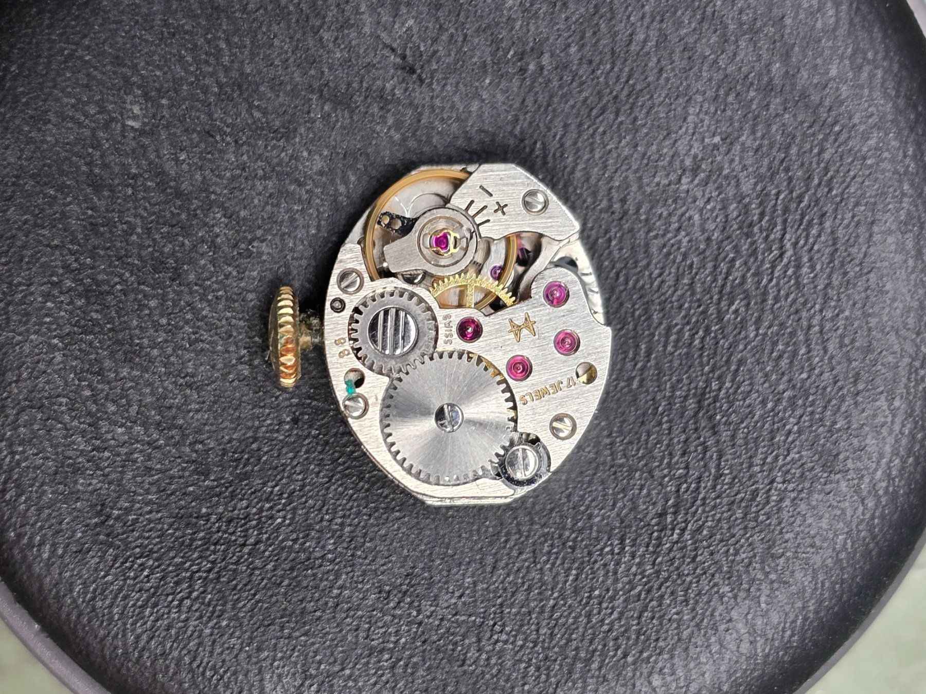 Hamilton Montres: Mouvement Hamilton 88 – Défectueux à Tramelan par Nirdan 1