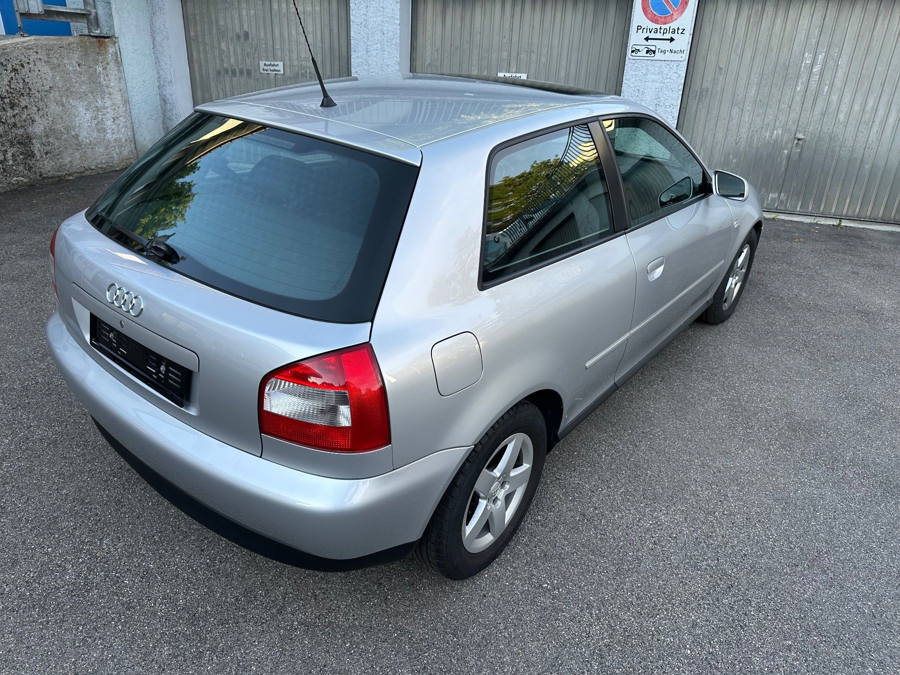 Audi Automobili: Audi A3 1.8Turbo Automat Frisch ab MFK – Usato da St.Gallen venduto da Marcolino46 2