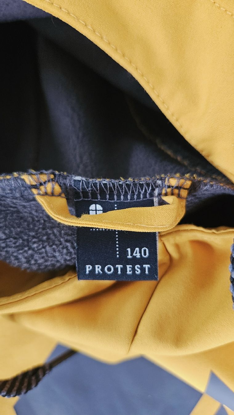 Quiksilver Jacken & Mäntel: Ensemble Ski/Snowboard veste Protest Pantalon Quicksilver  – Gebraucht aus Neyruz FR von Philou6 6