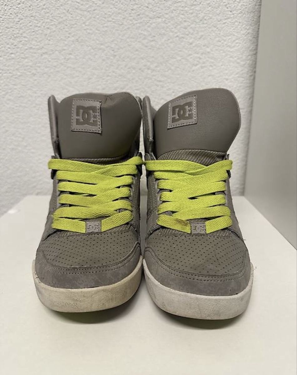 DC shoes Scarpe da uomo: Coole DC High-Top Sneaker in Grau, Grösse 37 – Usato da Wangen SZ venduto da Jaay_Sky 1