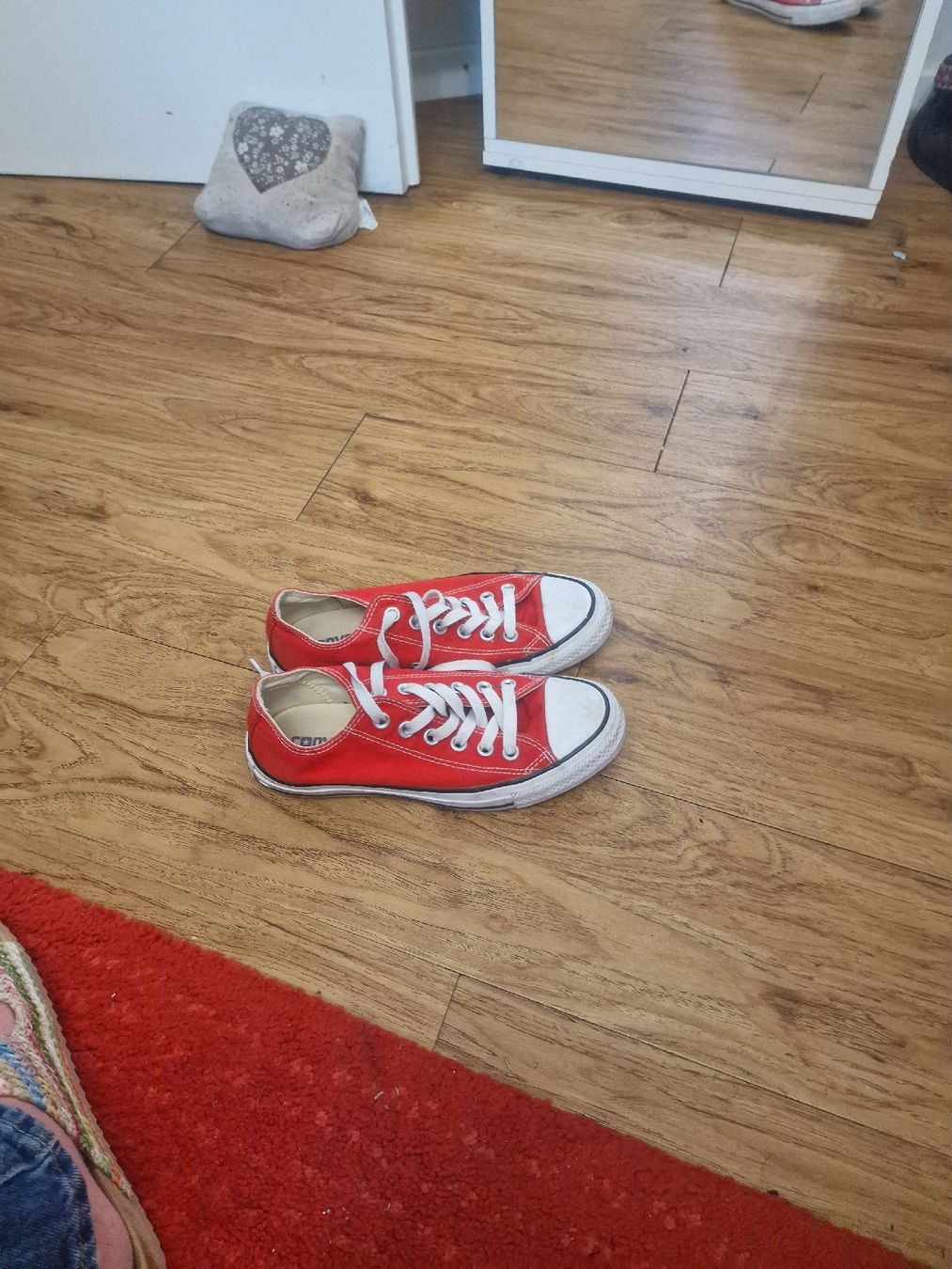Scarpe da donna: Rote Converse All Stars, Grösse 37! – Usato da Wald ZH venduto da Cjp 1