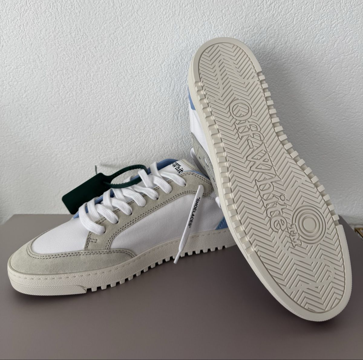 Off-White Herrenschuhe: Off-White sneakers size 44, brand new – Neu (gemäss Beschreibung) aus Dübendorf von fra_h2bp 5