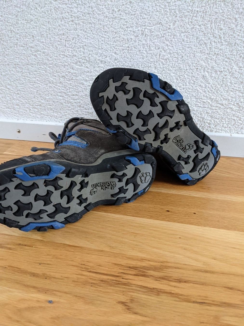 Jack Wolfskin Scarpe per ragazzi: Wanderschuhe für Kinder Jack Wolfskin Gr.32 – Usato da Sutz venduto da Rawypp 3
