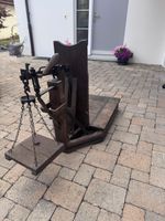 Alte Balkenwaage Holz Eisenwaage mit Gewichten Antik 