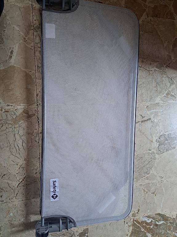 Protections: Barrière de lit  – D'occasion à Montavon par noe_zxh5