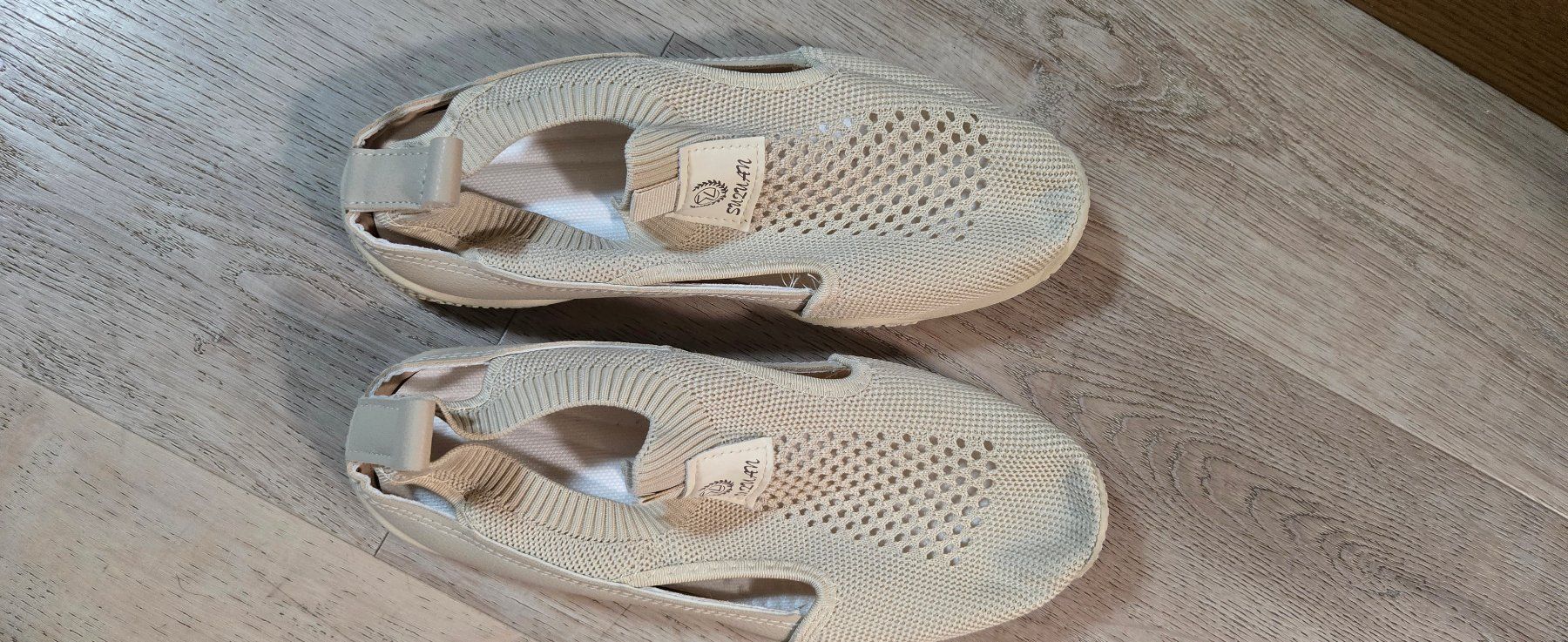 Damenschuhe: Schuhe leicht beige Grösse 40 New – Neu (gemäss Beschreibung) aus Delémont von mvl_l76c