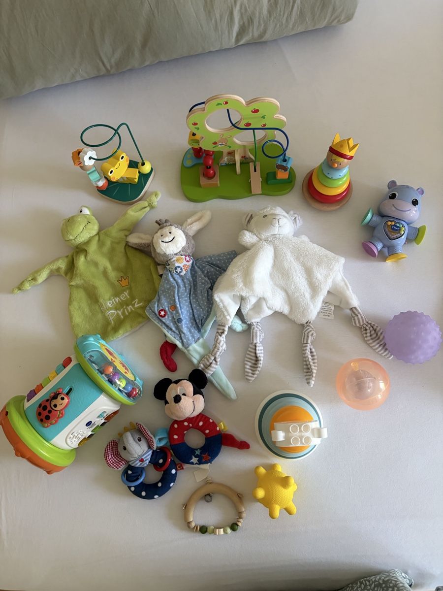Jouets: Grosses Babyspielset – D'occasion à Regensdorf par Branca990