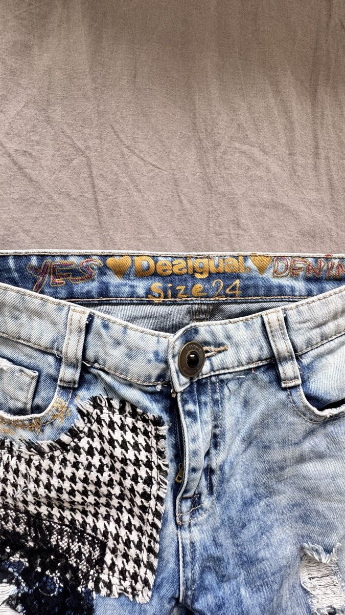 Desigual Jeans: Desigual Jeans Gr 24 Patchwork Hippie Style – Neu (gemäss Beschreibung) aus Landquart von Happyhippo42 4
