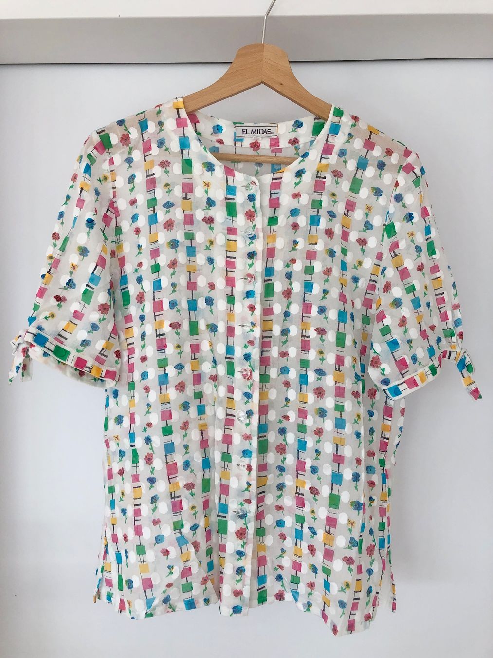 Chemisiers: Vintage Bluse Kurzarm, Gr. M,, leicht & luftig – D'occasion à Zürich par Ambrette9