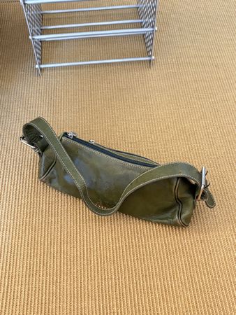 Baguette Bag Green Leather