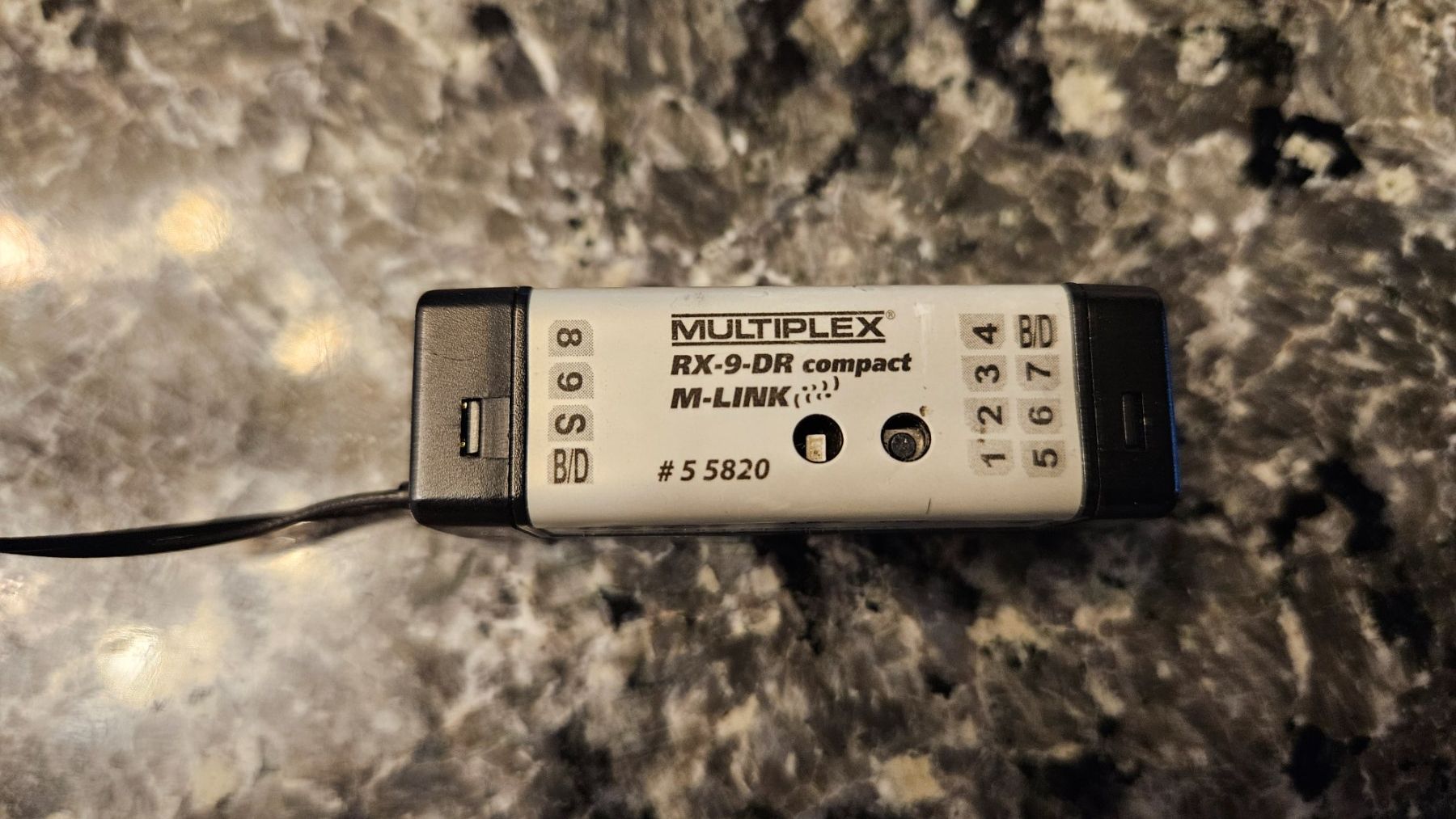 Multiplex Fernsteuerungen: Multiplex Empfänger RX-9-DR compact M-LINK 2,4 GHz – Gebraucht aus Biel/Bienne von Gorbi5
