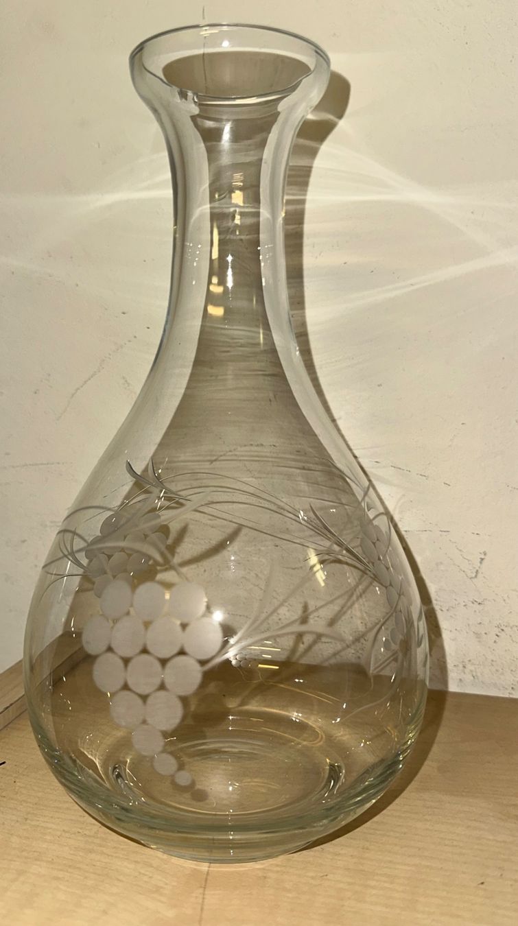 Caraffe: Dekorative Glaskaraffe mit Traubenmuster, Top Zustand – Usato da Münchenstein venduto da tsp01 3