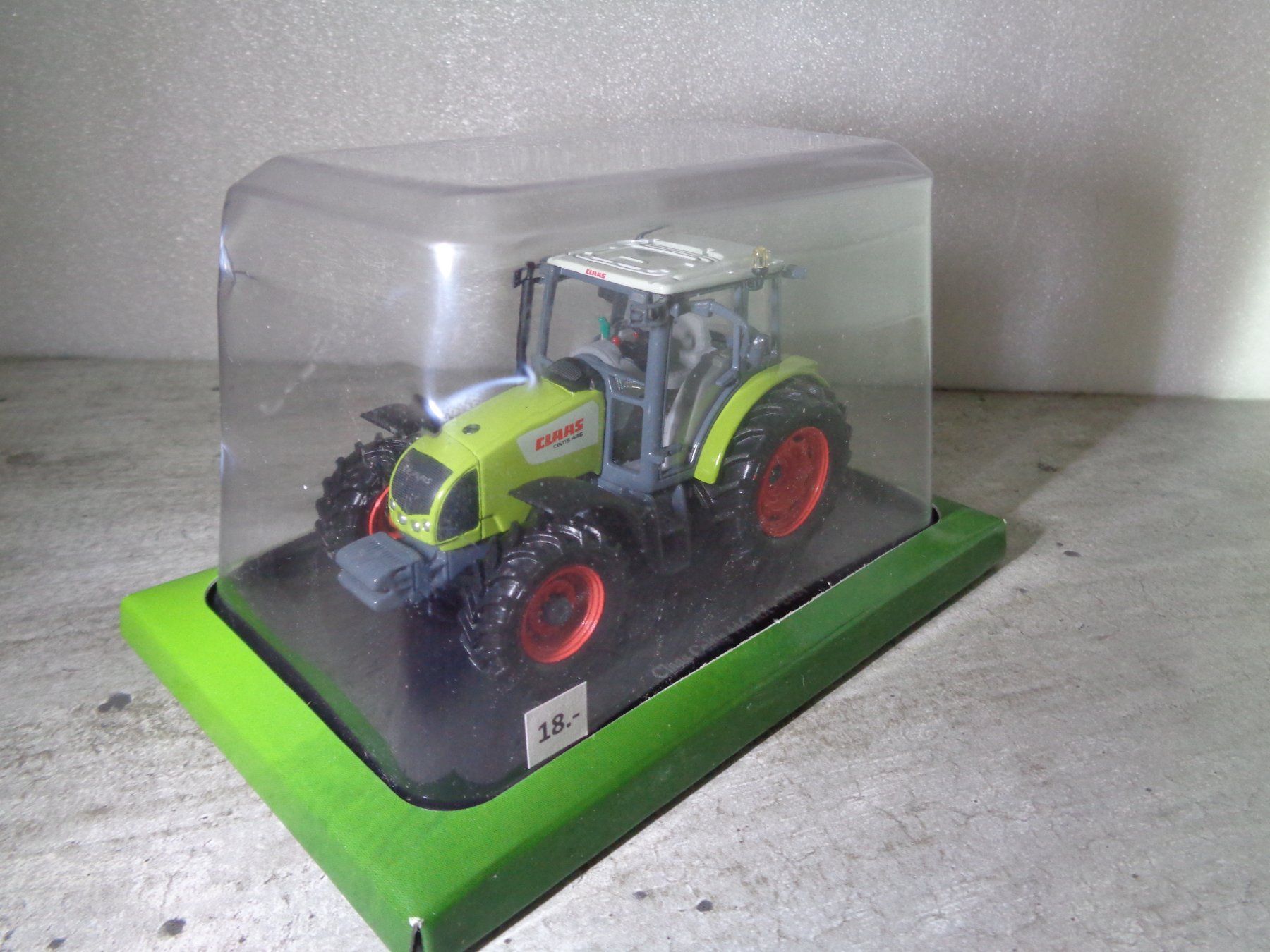 Modellbausätze & Standmodelle: Hachette 1:43 Tracteur Class Celtic 446 RX 2004 – Neu und originalverpackt aus Reconvilier von rallycar 4
