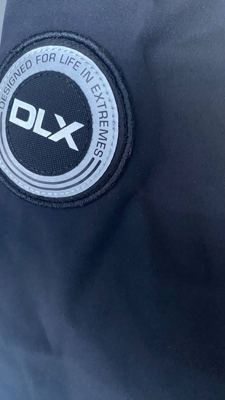 Tchibo Jacken: Regenjacke DLX – Gebraucht aus Starrkirch-Wil von sclupain 3